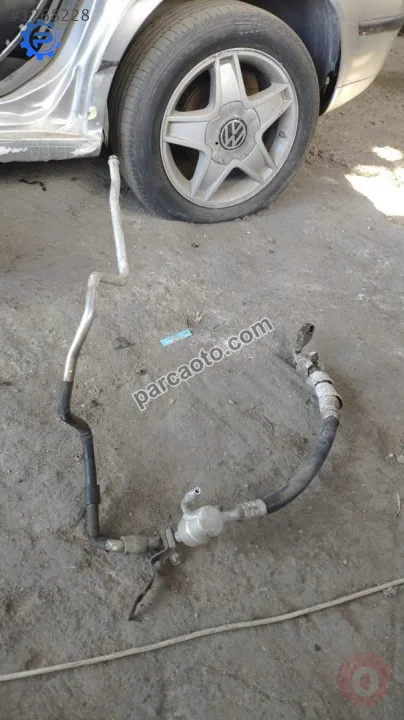 seat leon 2002 kalın klima borusu seat leon 2002 kalın klima borusu