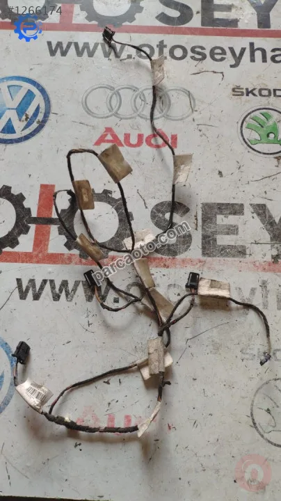 5N0971100R vw tiguan tavan kartonu tesisatı