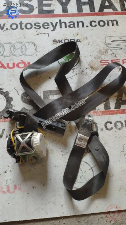 5N1857705C vw tiguan ön sol emniyet kemeri 5N1857705C vw tiguan ön sol emniyet kemeri