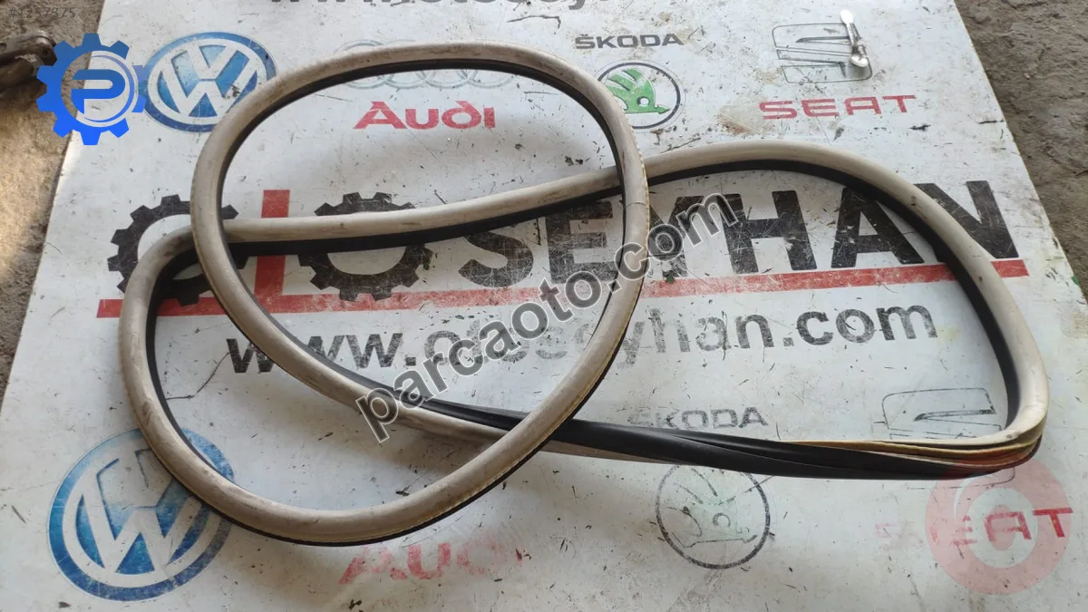 6Y6867367 skoda fabia 2001 arka kapı lastiği