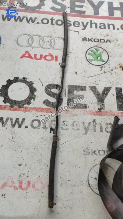 6Y0121081B skoda fabia 2001 1.4 motor demir su borusu hortum