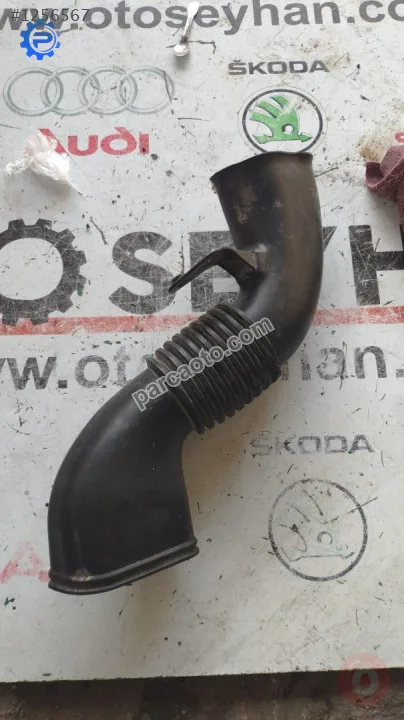 7796270 bmw 5 serisi e60 hava giriş borusu