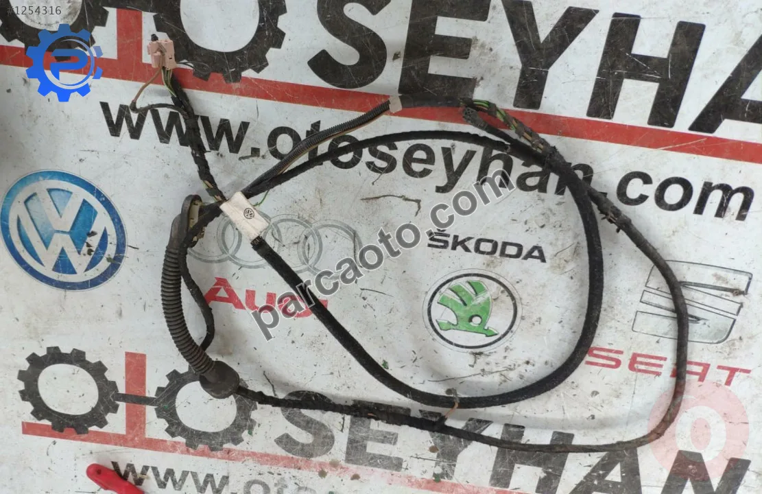 seat ibiza 2015 bagaj kapağı tesisatı