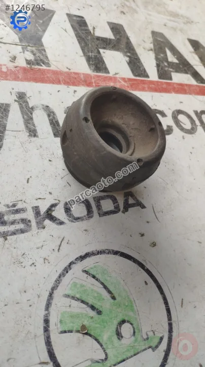 1J0412331C seat ibiza 2017 ön amortisör takozu