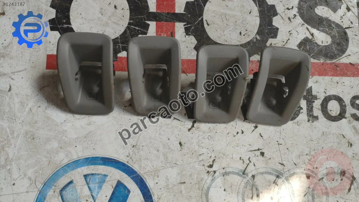 8W0887233A audi a4 2017 arka koltuk isofix kapakları