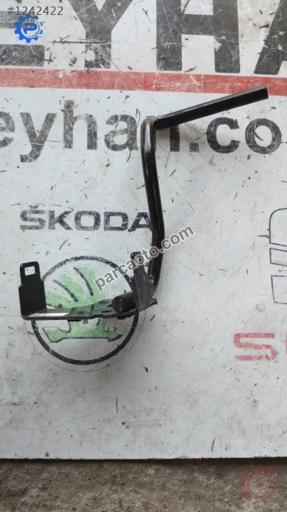 5Q1723913E skoda octavia 2016 çarpışma destek demiri