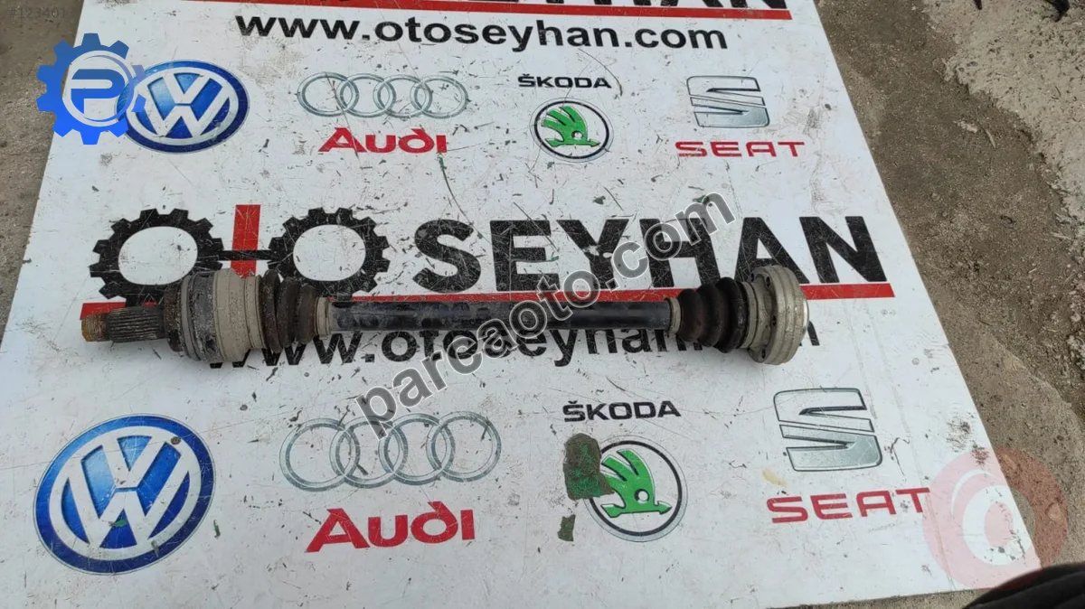 7626152 4608770 bmw x1 e84 16i 20i 20ix arka sağ akis