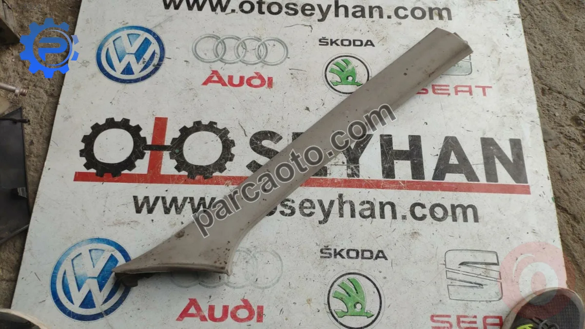 9645431977 peugeot 407 ön sağ direk kaplaması