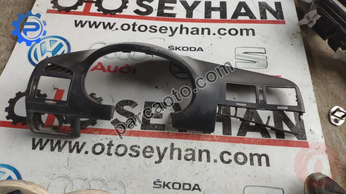 seat ibiza 2000 göğüs şapkası