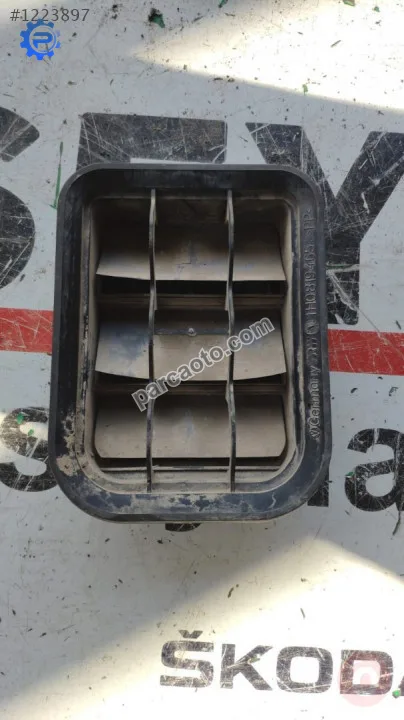 1H0819465 seat ibiza 2006 bagaj havalandırma kapağı