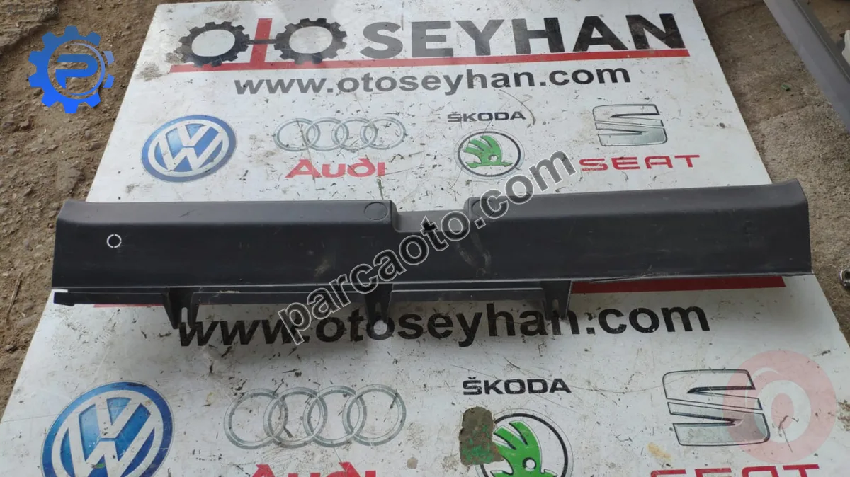 6J8863459 seat ibiza station wagon bagaj kilit kaplaması
