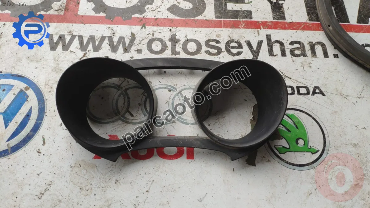 6J0857059 seat ibiza 2012 kilometre saati çerçevesi