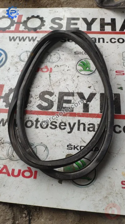 6J4867365 ibiza 12-15 station wagon sol arka kapı lastiği 6J4867365 ibiza 12-15 station wagon sol arka kapı lastiği