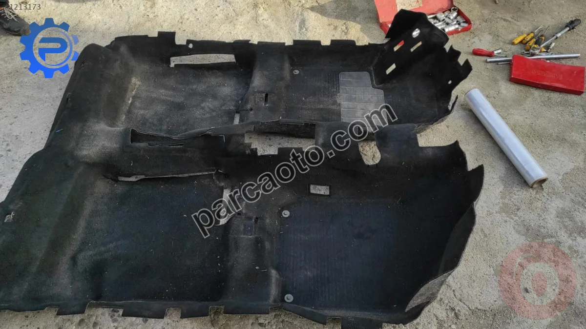 volkswagen golf 4 taban halısı