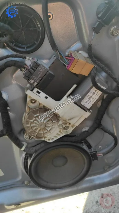 6L2959802A 2004-2009 seat ibiza cordoba sol ön cam motoru