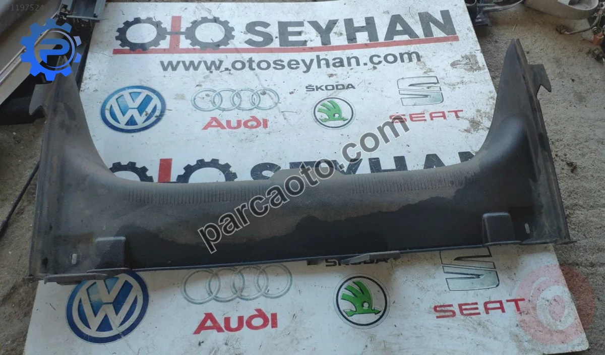 9645441777 peugeot 407 bagaj kilit kaplaması