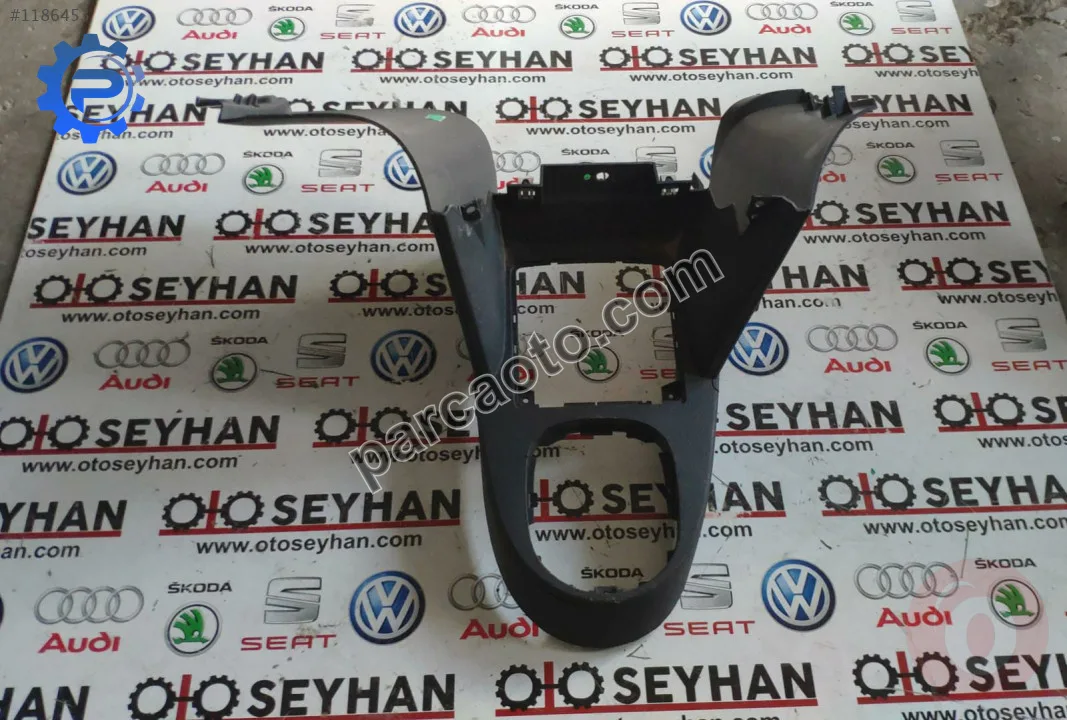2K1863475 volkswagen caddy 2012 orta vites konsolu