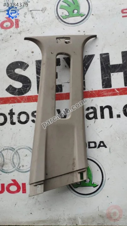 8A61-A24582 ford fiesta 2011 sağ orta direk üst kaplaması