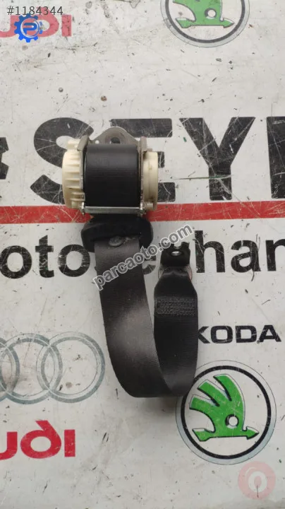 34021838B ford fiesta 2011 arka sol emniyet kemeri