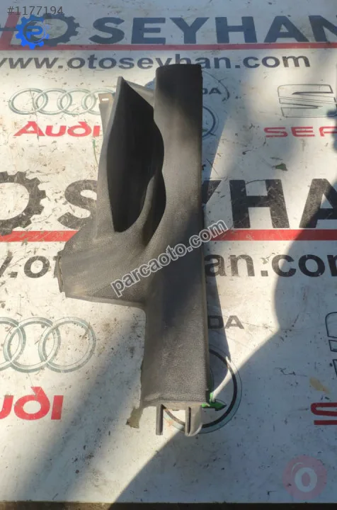 5N0868269 vw tiguan arka sol koltuk yanı kapı eşiği