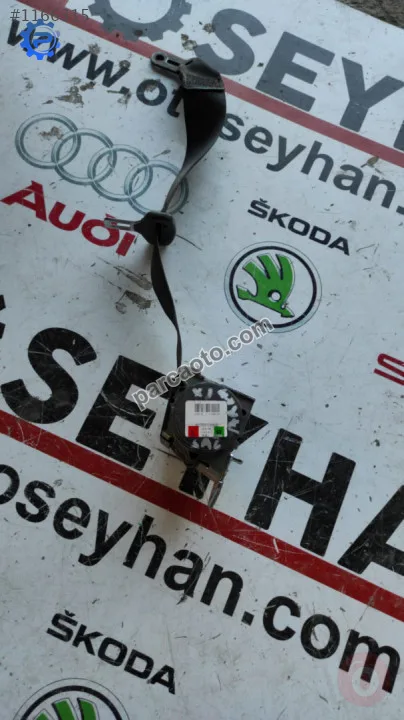 bmw x1 2015 sağ arka emniyet kemeri