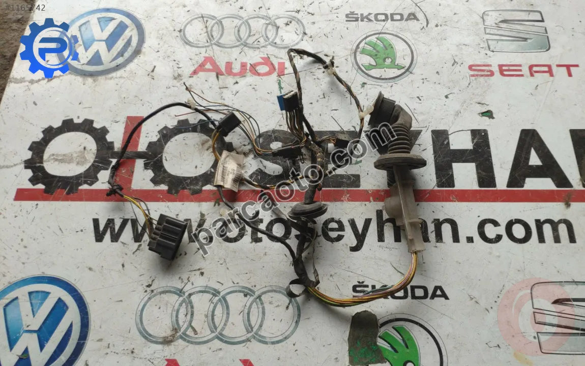 2S6T-14A584-DG ford fiesta sol ön kapı tesisatı