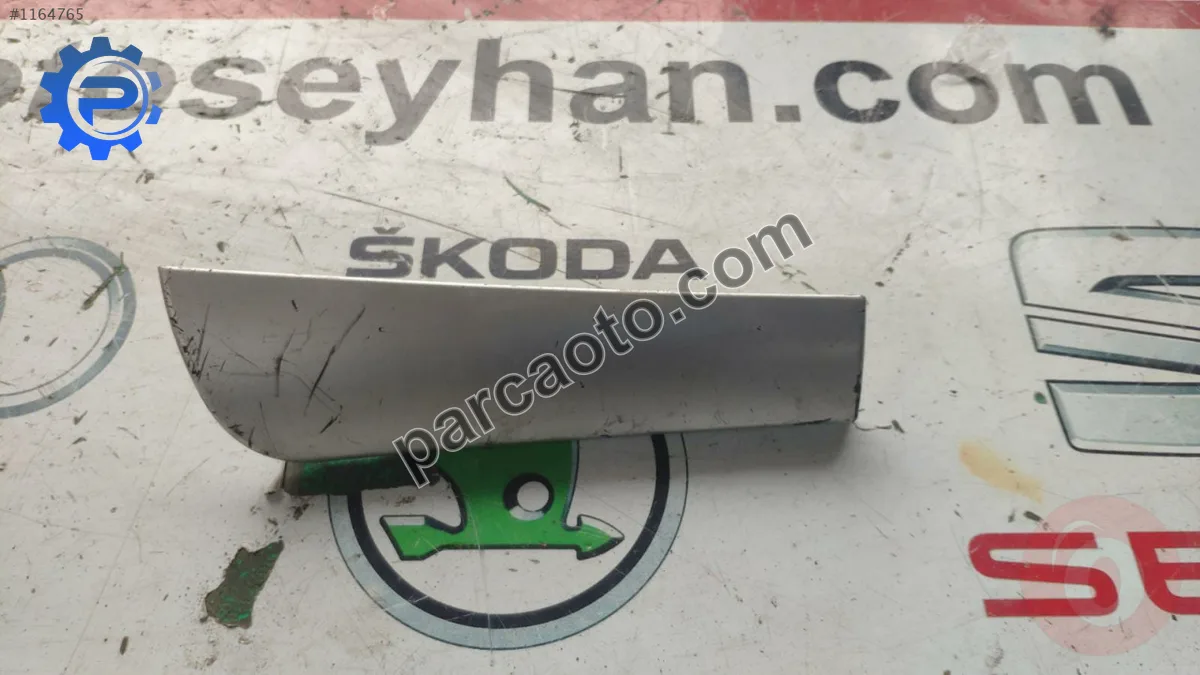 8200697735 renault symbol gösterge paneli kapağı sol