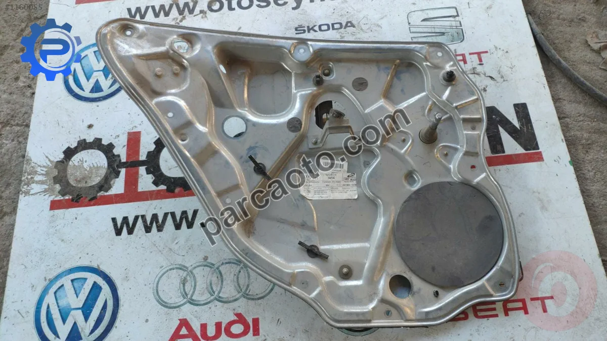 6Q4839401C vw polo 2004 sol arka kapı panosu cam krikosu