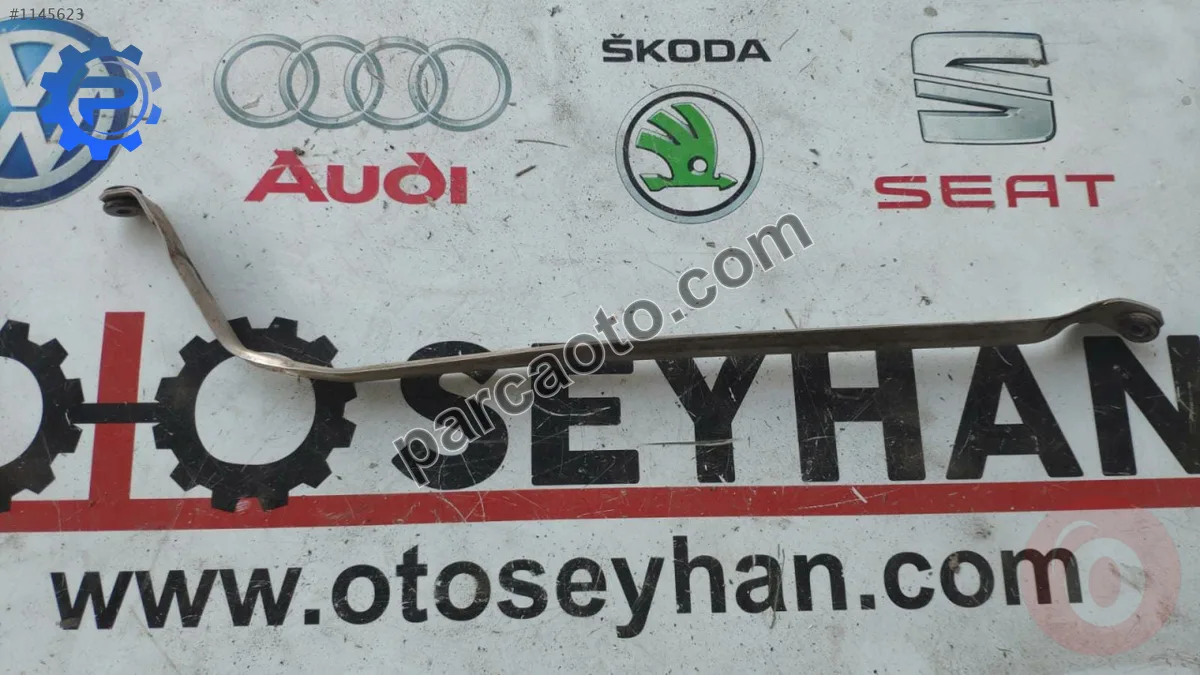 7195175 bmw x1 yakıt deposu tutucu