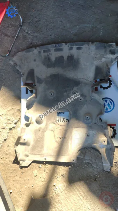 51752990573 bmw x1 alt orta muhafaza
