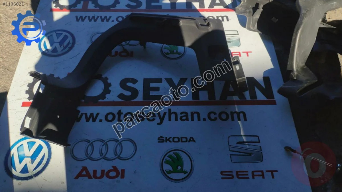 6R6867761 volkswagen polo bagaj sol yan kaplaması