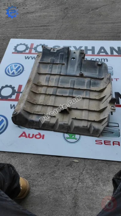 84137-2Z000 hyundai ix35 alt kapak arka sol