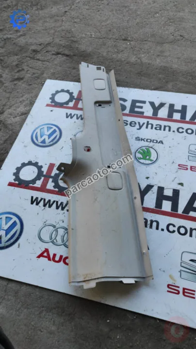 2K5867604 vw caddy 2011-15 sağ ön trim şeridi üst