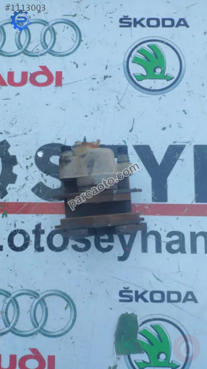 volkswagen polo 98 sağ ön fren merkezi