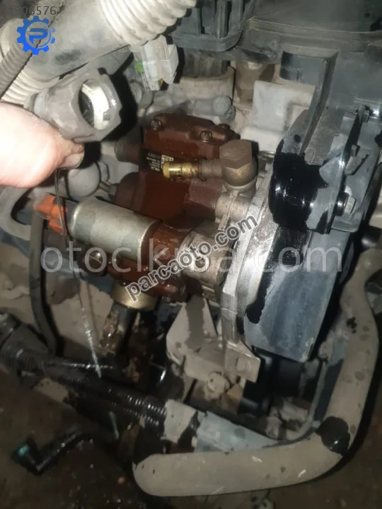 1.4 dizel euro 4 5ws40008 a2c20000727 fiesta mazot pompası