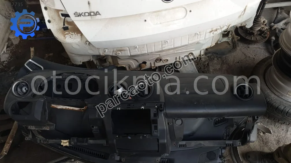 2004 ford fiesta göğüs airbagli