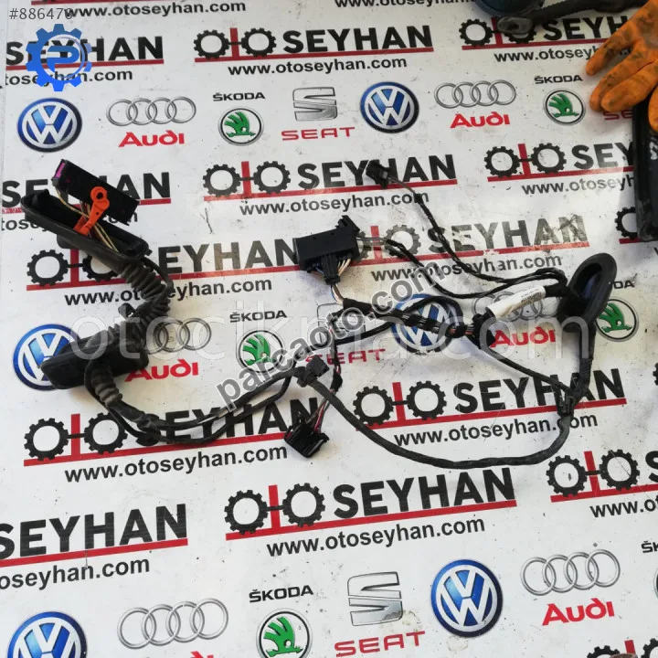 5N0971693AD Volkswagen Tiguan sol arka kapı tesisatı