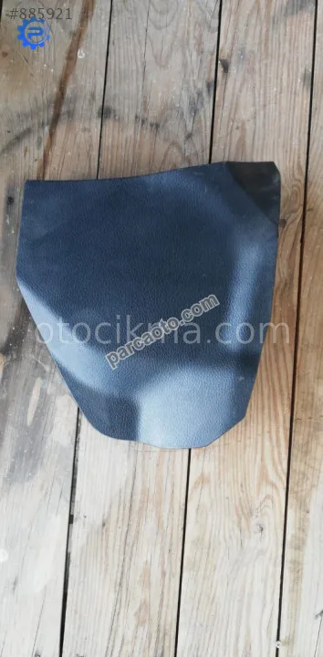 689204EA0A Nissan Qashqai j11 bakalit