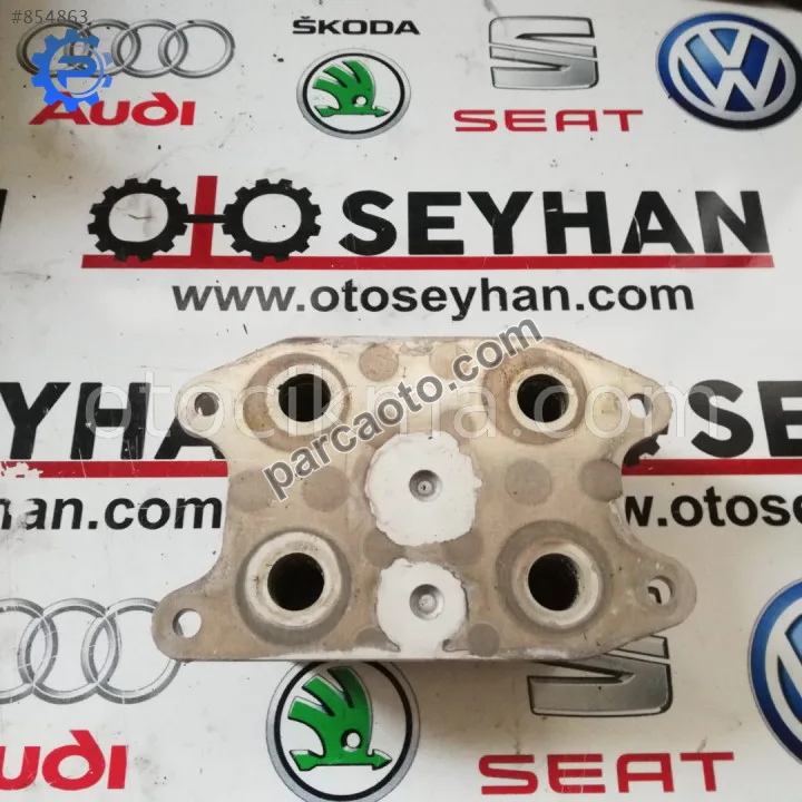 04E117021K Seat leon İbiza 1.2 TSİ yağ soğutucu