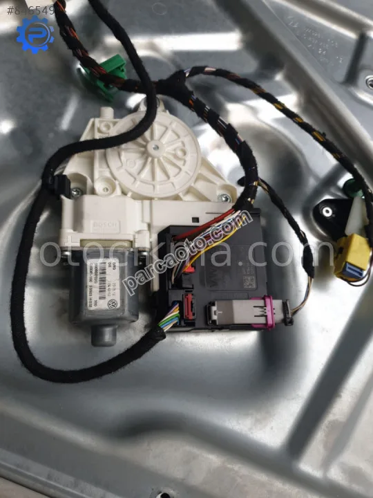 5n0959702g volkswagen tıguan ön sağ cam motoru