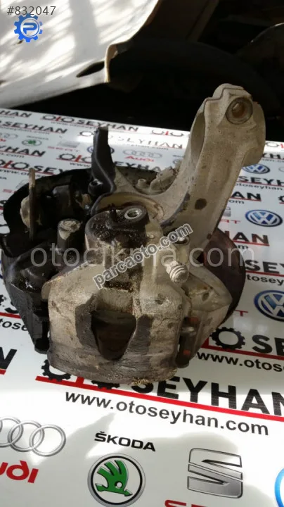 Volkswagen Bora Fren Ana Merkez - Adana Seyhan