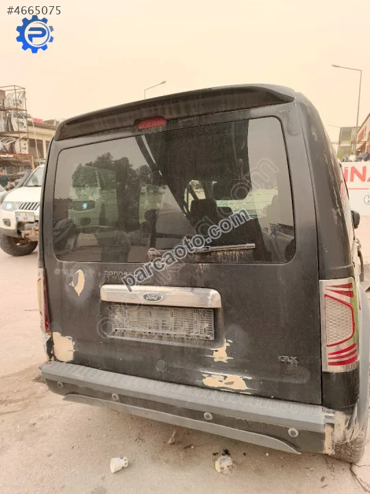 Ford transit connect arka bagaj kapağı