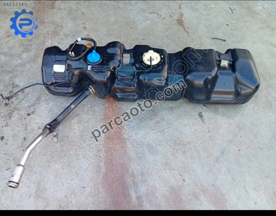 2014 2024 ford transit yakıt deposu