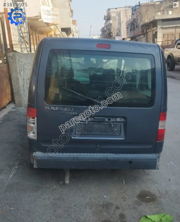Ford connect arka bagaj dolu