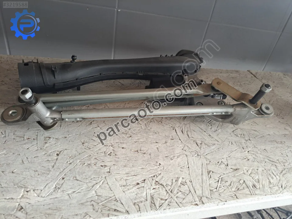 Ford corier silecek motoru
