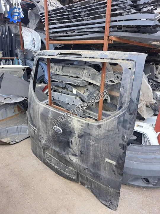 Ford Tourneo Custom İçin Özel Çıkma Bagaj Kapağı