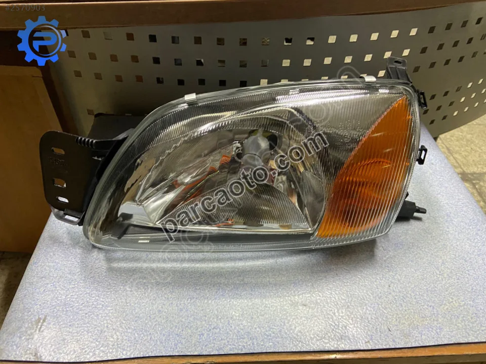 Ford fiesta 1999-2001 sol ön far