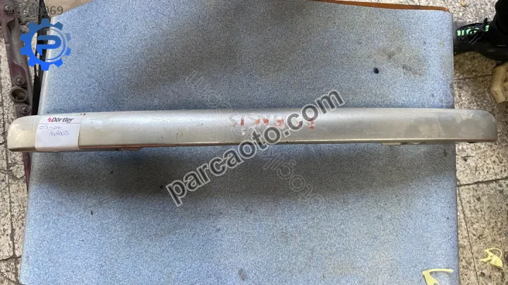 Toyota avensis arka plakalık 2003-2006 Toyota avensis arka plakalık 2003-2006