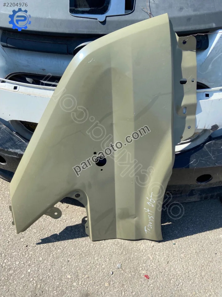 Ford transit çift teker sağ ön çamurluk 2007-2012