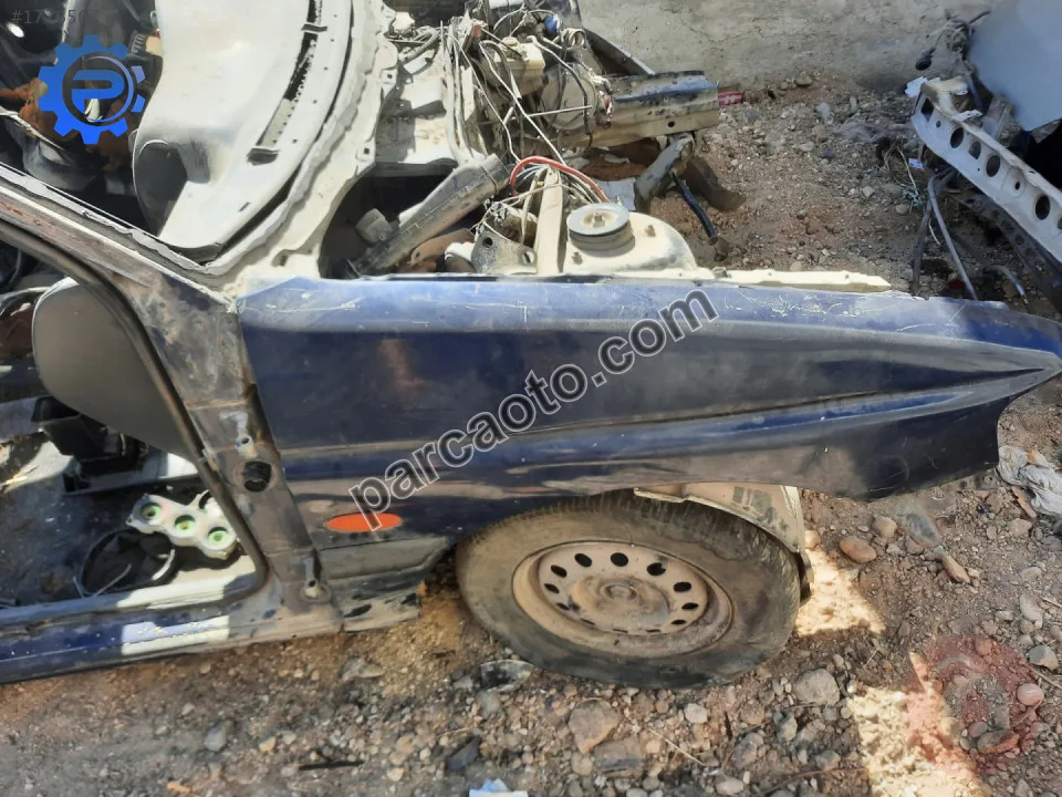 Ford escort sag ön çamurluk